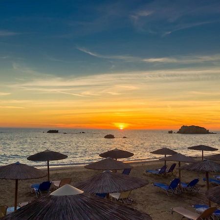 Christinas Lofts Apartment Agios Matthaios  Ngoại thất bức ảnh