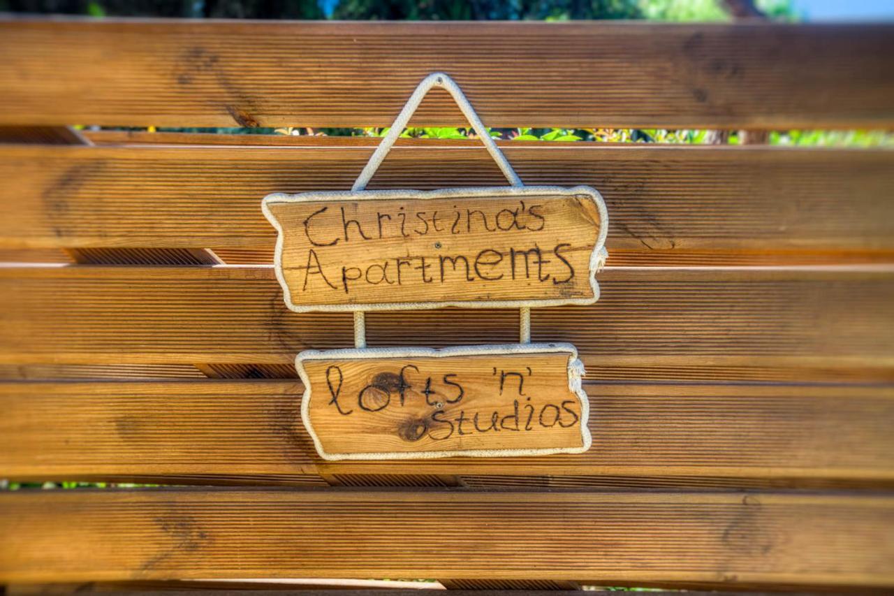 Christinas Lofts Apartment Agios Matthaios  Ngoại thất bức ảnh